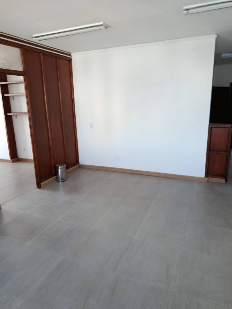 Oficina en Arriendo en El centro, Manizales