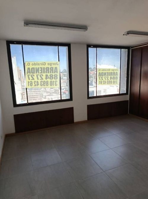 Oficina en arriendo en El Centro, Manizales, 56 m² · foto 4 de 7