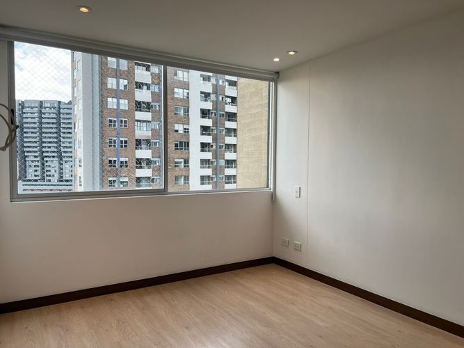 Apartamento de 3 alcobas en arriendo en Camino Verde, Envigado, 80 m² · foto 15 de 20