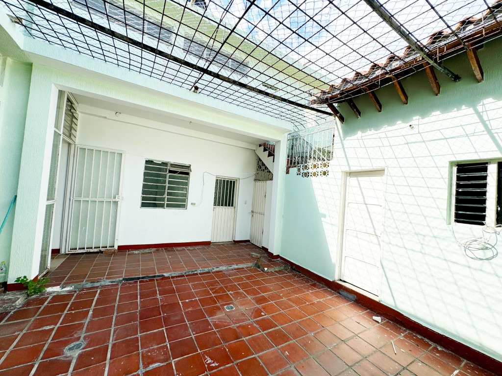 Casa en venta en Lleras Restrepo, Cúcuta · foto 17 de 24