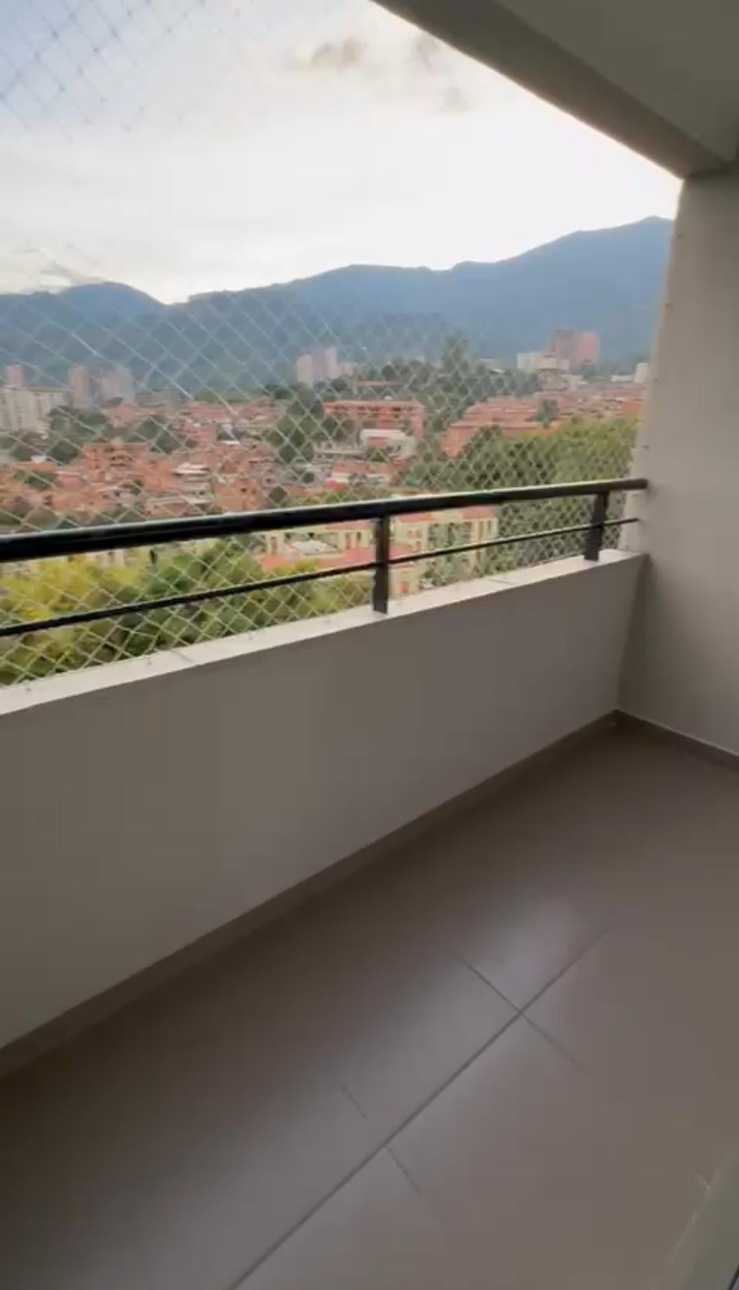 Apartamento en venta en Las Brisas, La Estrella · foto 19 de 24