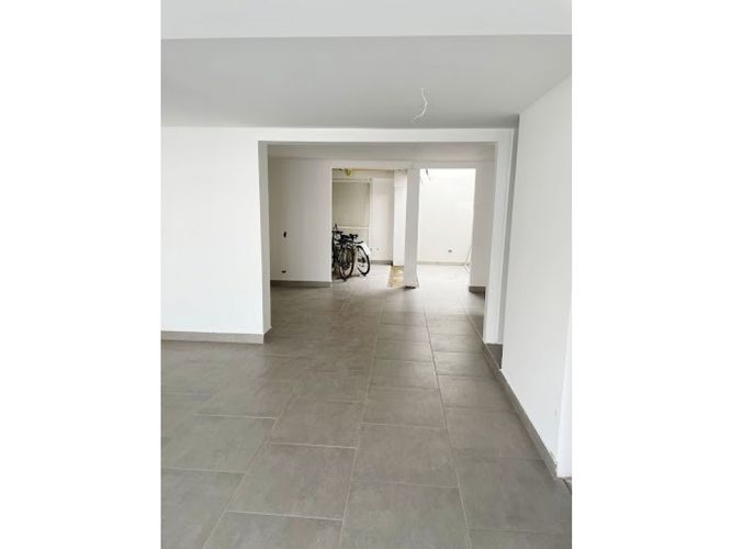 Edificio en venta en Ciudad Pacífica, Cali, 190 m² · foto 7 de 15