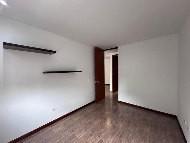 Apartamento de 2 alcobas en arriendo en El Poblado, Medellín, 59 m² · foto 12 de 17