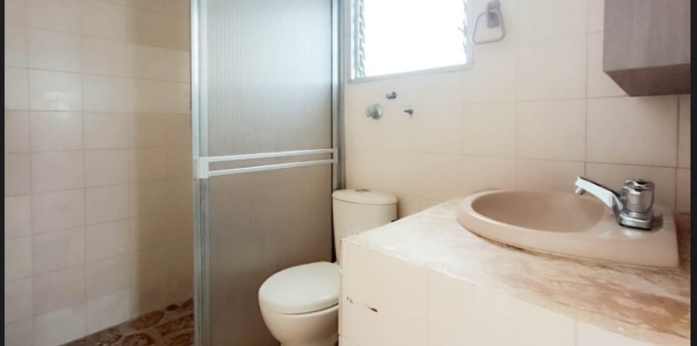 Casa de 6 alcobas en venta en Guayaquil, Medellín, 180 m² · foto 17 de 20