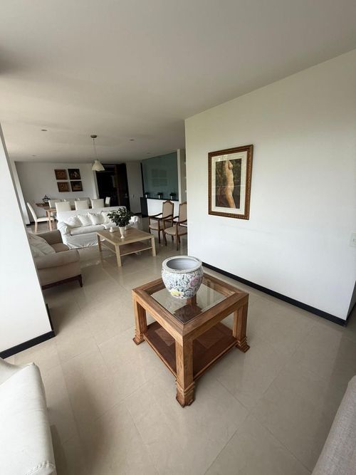 Apartamento de 2 alcobas en arriendo en Cola Del Zorro, Medellín, 145 m² · foto 6 de 15