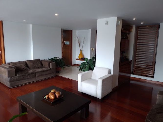 Casa de 4 alcobas en venta en Ciudad Salitre, Bogotá, 317 m² · foto 14 de 24