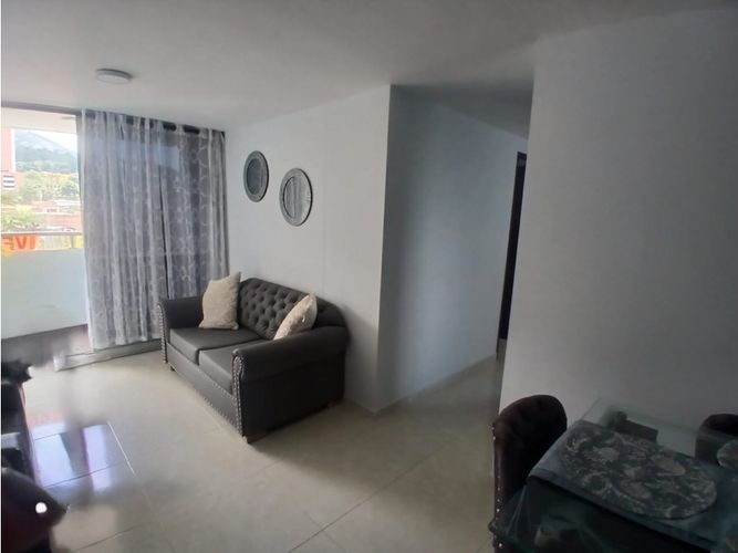 Apartaestudio en venta en Caqueta, La Estrella, 69 m² · foto 4 de 7