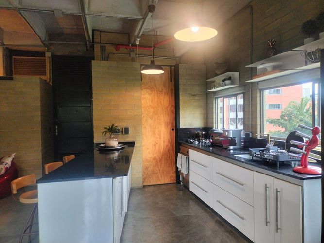 Apartamento de 1 alcoba en venta en El Poblado, Medellín, 120 m² · foto 5 de 16