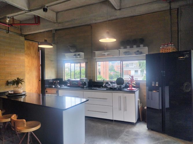 Apartamento de 1 alcoba en venta en El Poblado, Medellín, 120 m² · foto 7 de 16
