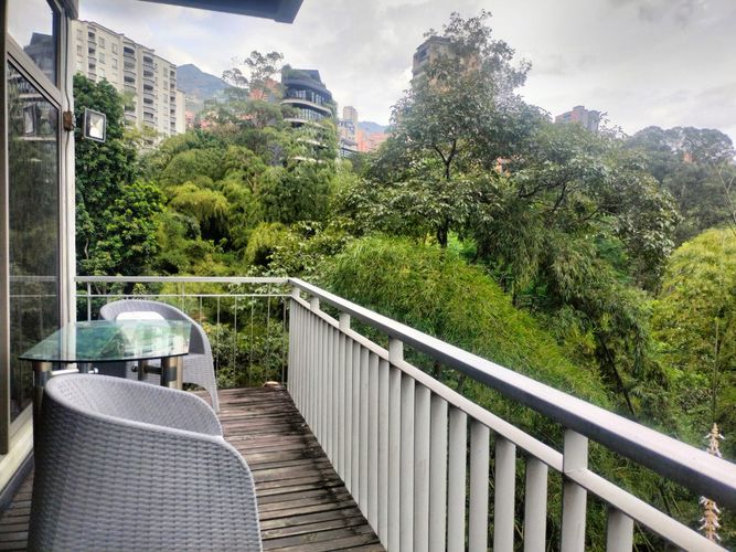 Apartamento de 1 alcoba en venta en El Poblado, Medellín, 120 m² · foto 16 de 16