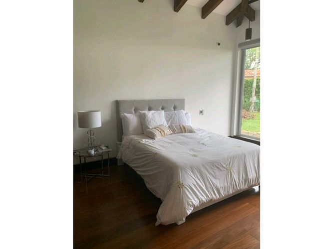 Casa de 3 alcobas en venta en Fundadores, Armenia, 590 m² · foto 6 de 15