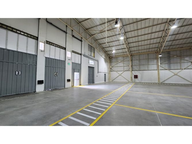 Bodega en venta en Via El Eden, Armenia, 3217 m² · foto 4 de 24