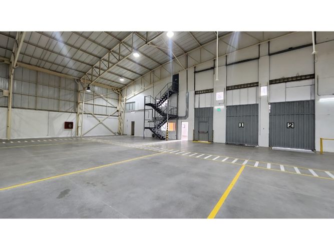 Bodega en venta en Via El Eden, Armenia, 3217 m² · foto 5 de 24