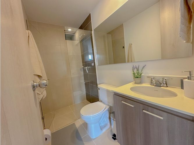 Apartamento de 3 alcobas en venta en Ancon Sur, Sabaneta, 65 m² · foto 7 de 13
