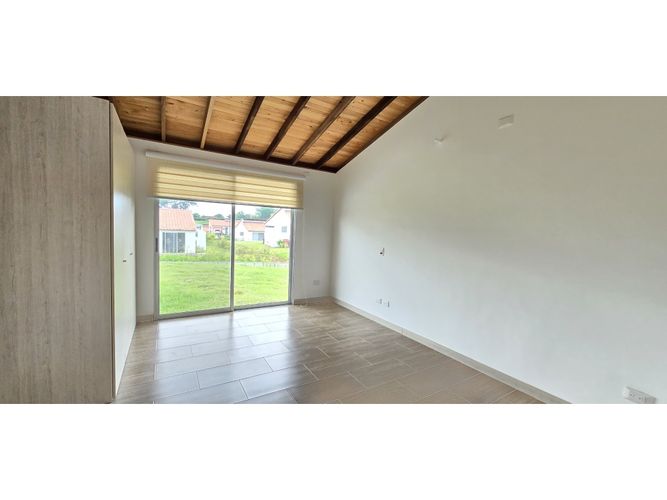 Casa de 3 alcobas en venta en El Caimo, Armenia, 160 m² · foto 8 de 15