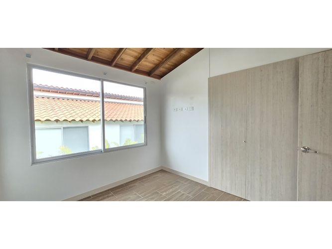 Casa de 3 alcobas en venta en El Caimo, Armenia, 160 m² · foto 13 de 15