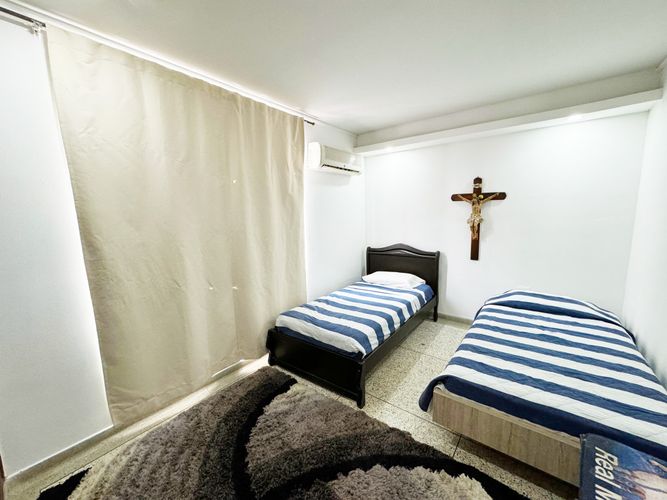 Casa de 6 alcobas en venta en Patios Centro, Los Patios, 874 m² · foto 7 de 19