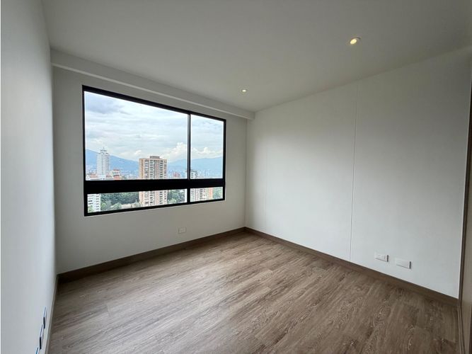 Apartamento de 3 alcobas en arriendo en Los Balsos, Medellín, 148 m² · foto 14 de 19