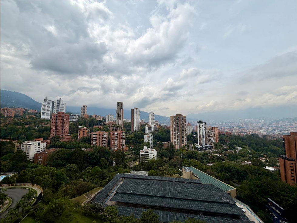 Apartamento en arriendo en El Campestre, Medellín · foto 8 de 14