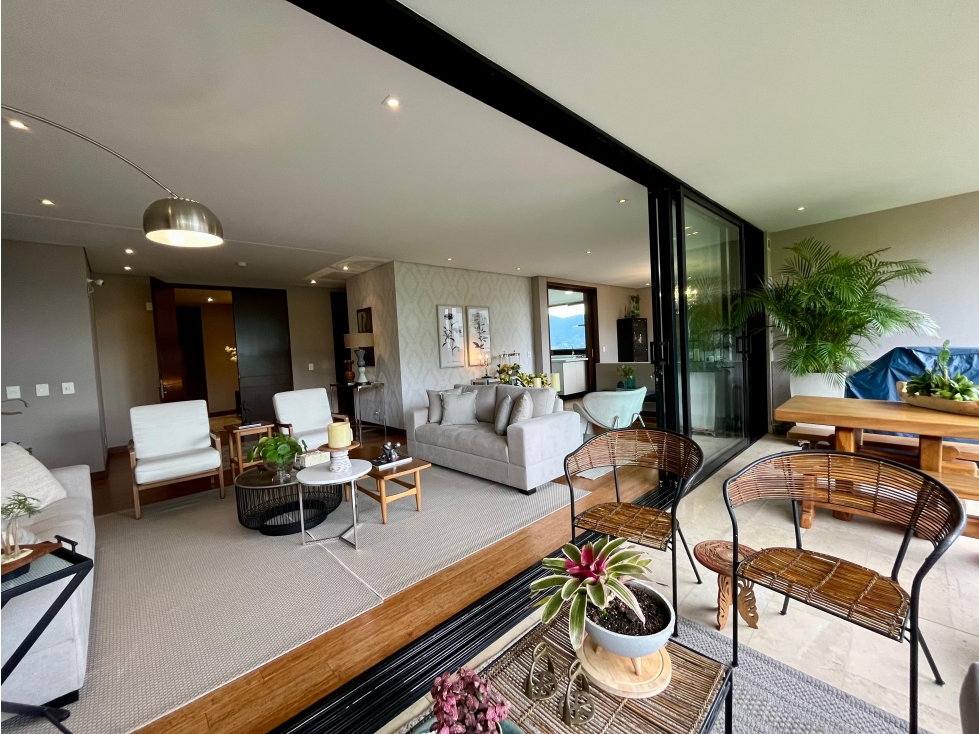 Apartment for sale in Los Balsos, Medellín 5