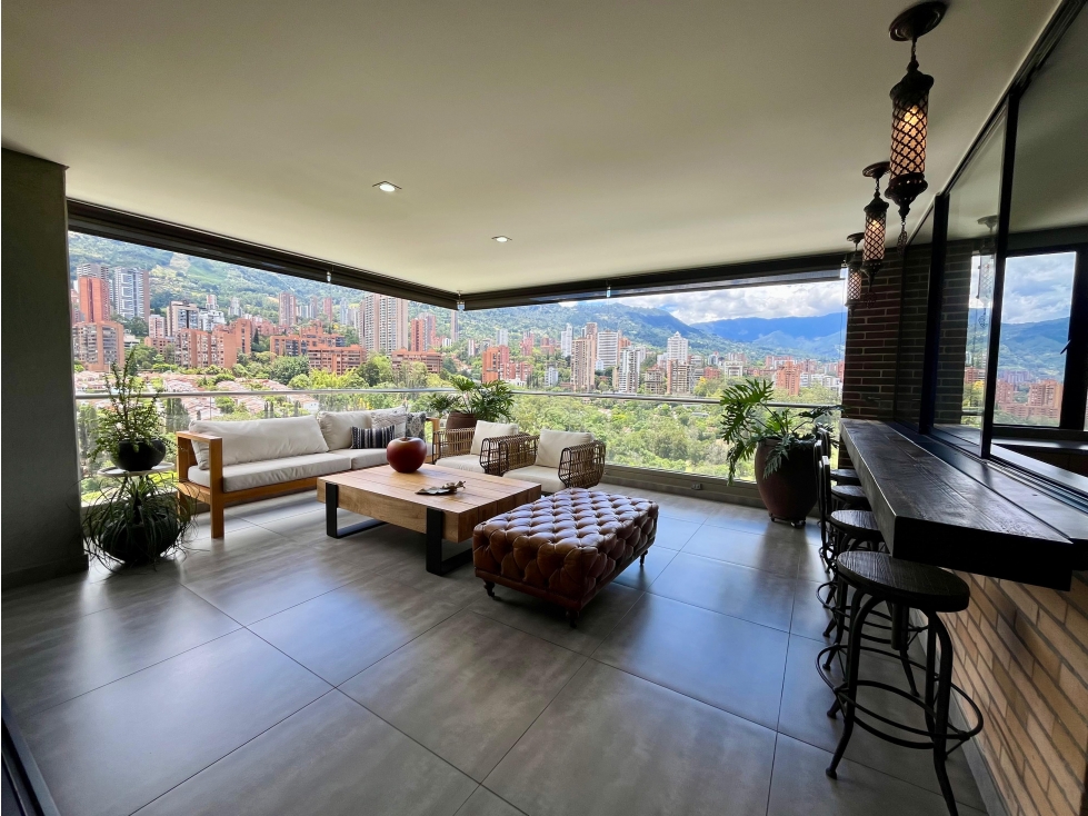 Apartment for sale in Los Balsos, Medellín 2