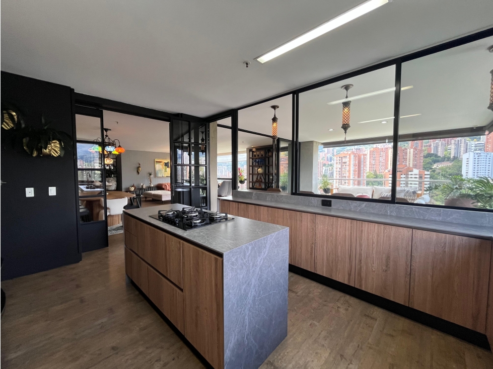 Apartment for sale in Los Balsos, Medellín 3