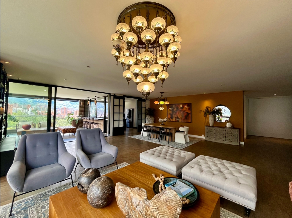 Apartment for sale in Los Balsos, Medellín 5