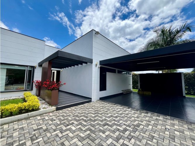 Casa de 3 alcobas en venta en Mesa, Envigado, 266 m² · foto 3 de 13