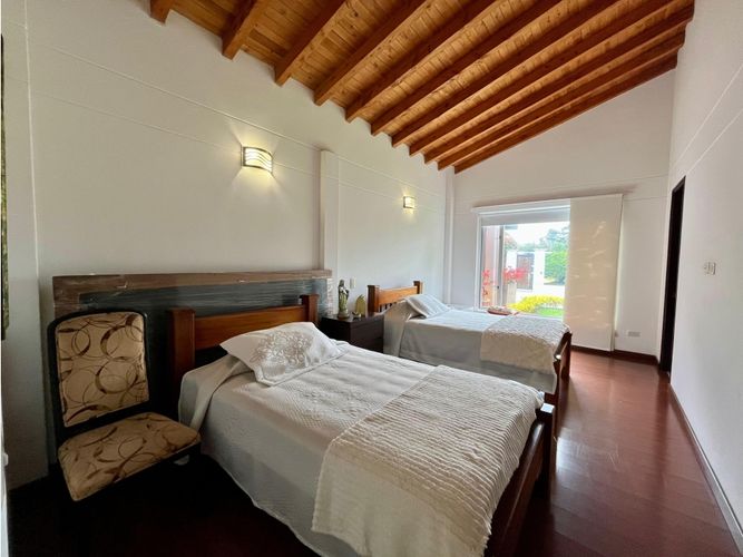 Casa de 3 alcobas en venta en Mesa, Envigado, 266 m² · foto 9 de 13