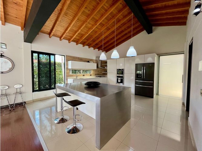 Casa de 3 alcobas en venta en Mesa, Envigado, 266 m² · foto 12 de 13