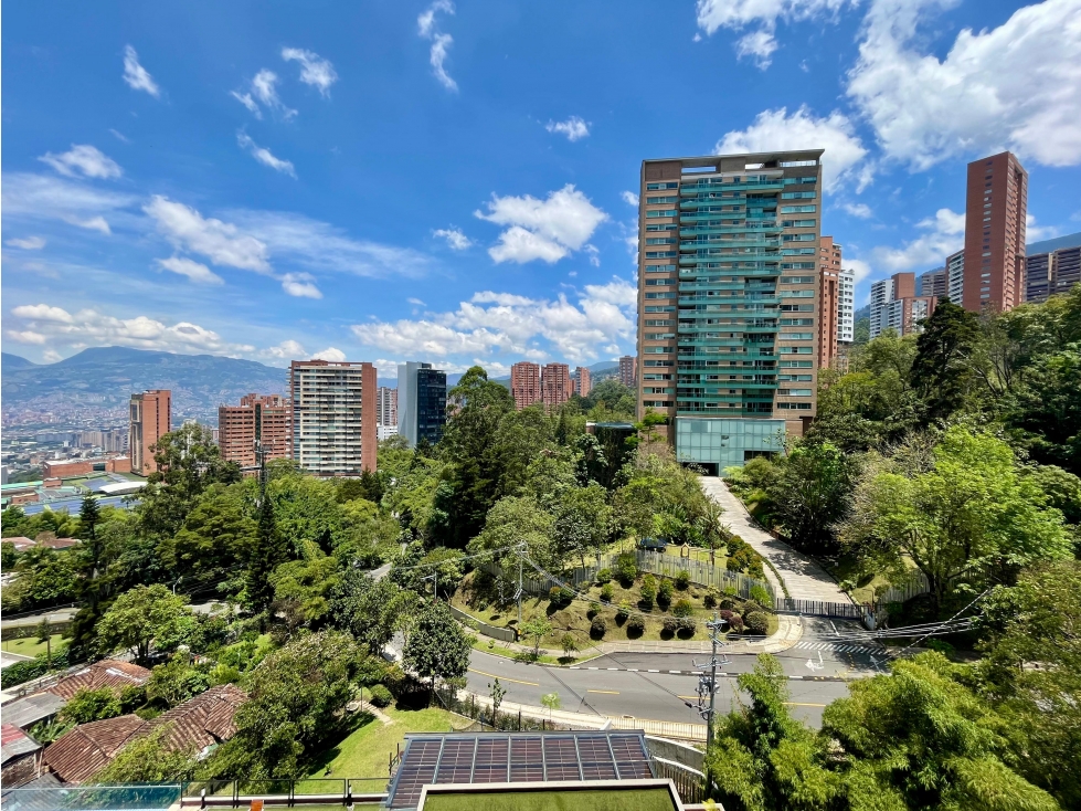 Apartamento en venta en El tesoro, Medellín 3