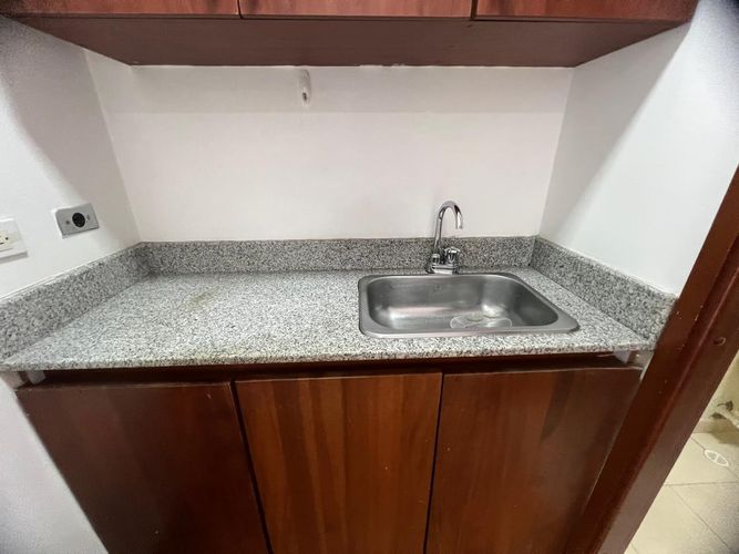 Oficina en arriendo en El Poblado, Medellín, 54 m² · foto 3 de 15