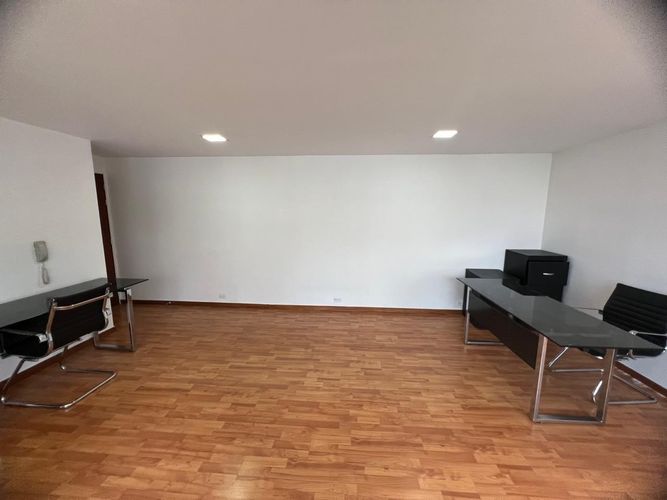 Oficina en arriendo en El Poblado, Medellín, 54 m² · foto 6 de 15