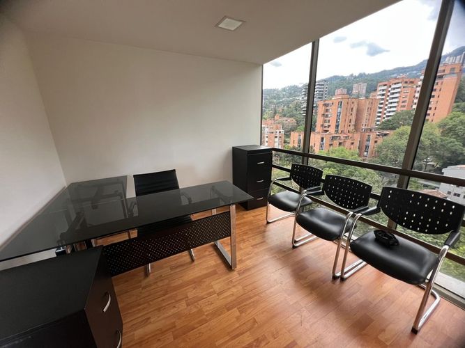 Oficina en arriendo en El Poblado, Medellín, 54 m² · foto 13 de 15