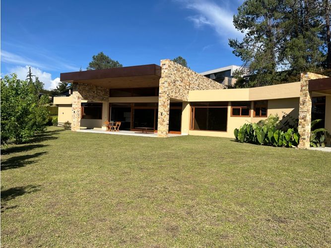 Casa de 3 alcobas en venta en La Ceja, 420 m² · foto 17 de 17