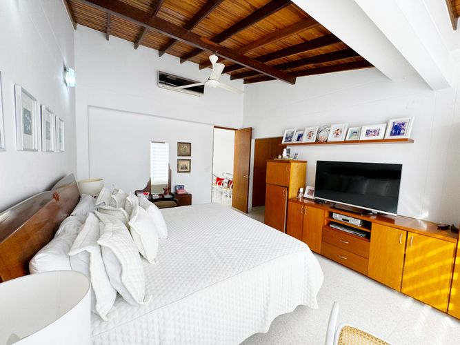 Casa de 3 alcobas en venta en La Floresta, Los Patios, 255 m² · foto 5 de 24