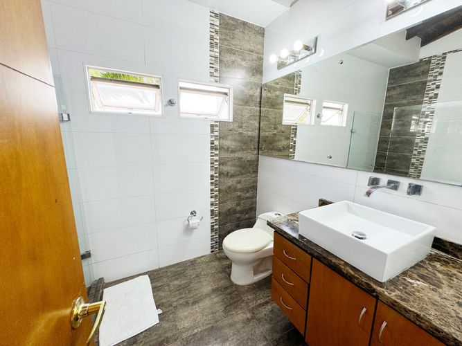 Casa de 3 alcobas en venta en La Floresta, Los Patios, 255 m² · foto 7 de 24
