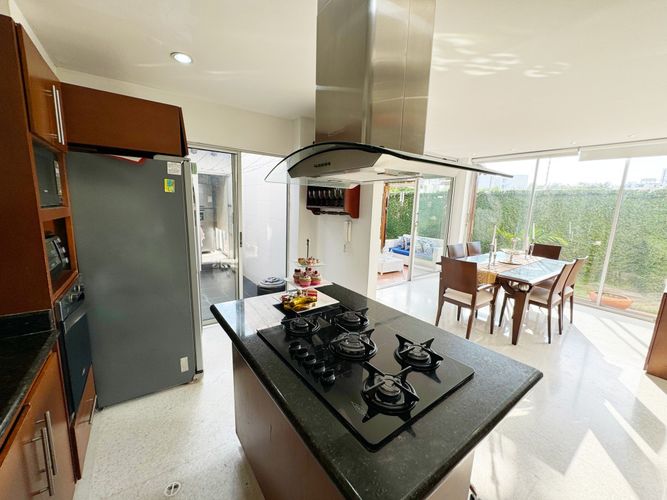 Casa de 3 alcobas en venta en La Floresta, Los Patios, 255 m² · foto 23 de 24