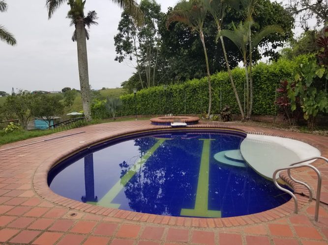 Casa en venta en Condina, Pereira · foto 2 de 24