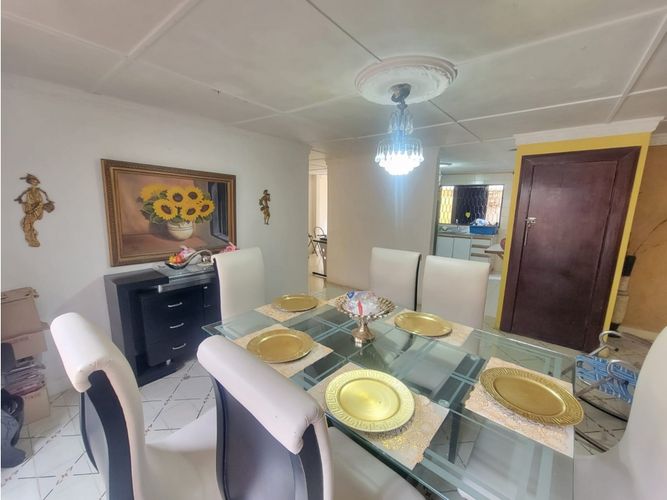 Casa de 4 alcobas en venta en Los Jobos, Barranquilla, 355 m² · foto 6 de 19