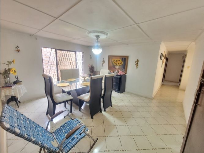 Casa de 4 alcobas en venta en Los Jobos, Barranquilla, 355 m² · foto 12 de 19