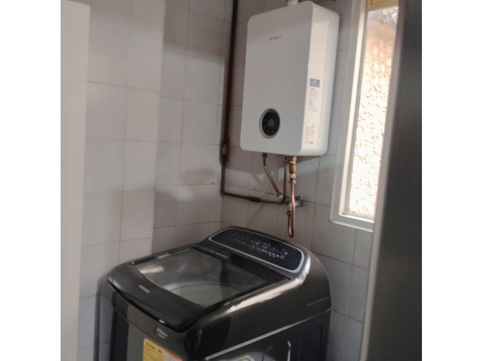 Apartamento en venta en Santa Barbara, Bogotá · foto 8 de 16