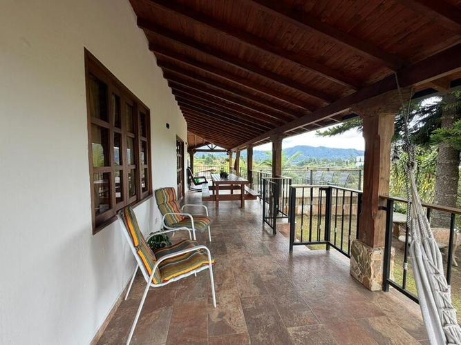 Finca en arriendo en Playa Rica-Rancheria, Rionegro, 300 m² · foto 10 de 14
