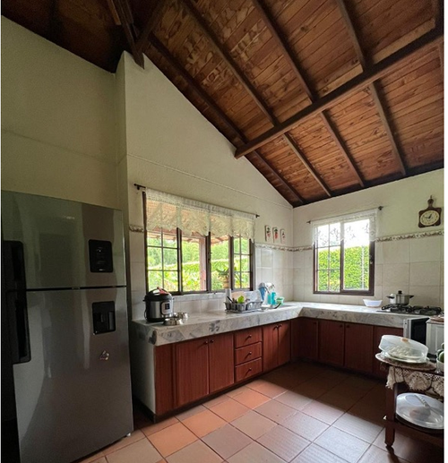 Casa de 4 alcobas en venta en Centro, Armenia, 282 m² · foto 8 de 16