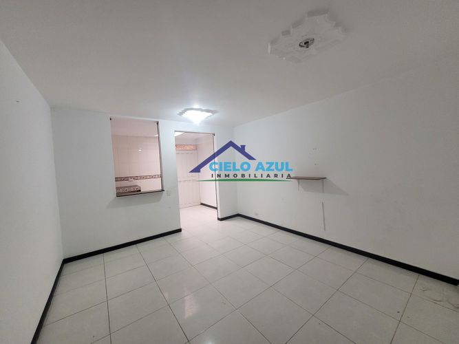 Casa de 3 alcobas en venta en Valle Del Lili, Cali, 105 m² · foto 3 de 13