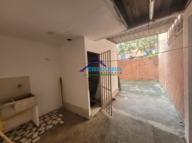 Casa de 3 alcobas en venta en Valle Del Lili, Cali, 105 m² · foto 11 de 13