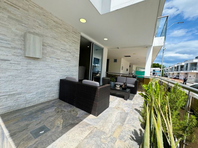 Casa de 4 alcobas en venta en Santander, Villa del Rosario, 104 m² · foto 2 de 24