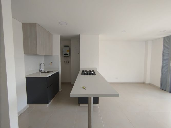 Apartamento de 3 alcobas en arriendo en La Aldea, La Estrella, 70 m² · foto 2 de 14