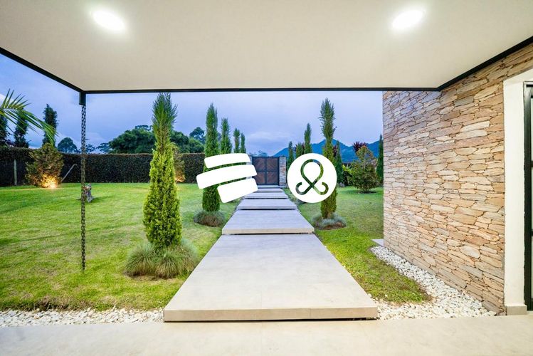 Casa de 5 alcobas en venta en Guamito, La Ceja · foto 3 de 20
