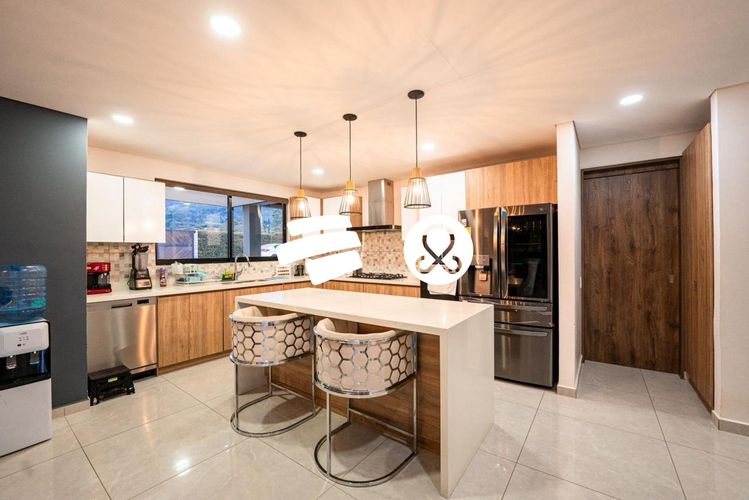 Casa de 5 alcobas en venta en Guamito, La Ceja · foto 8 de 20